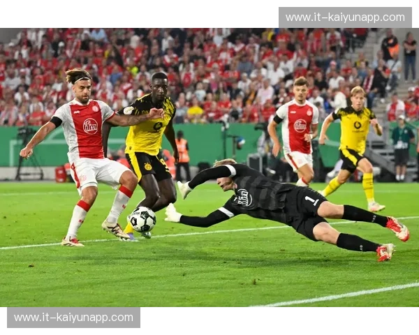 开云体育德国杯直播：全程畅享激烈赛事，尽在掌握